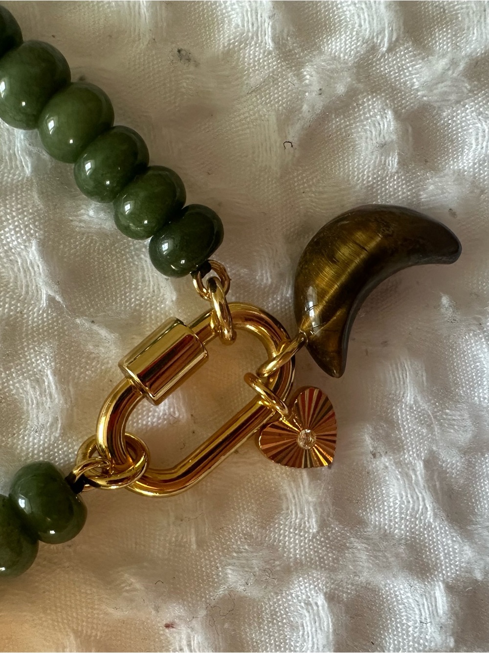 MADEWELL Green Beaded Necklace with Gold Clasp and Charm - Picture 2 of 3